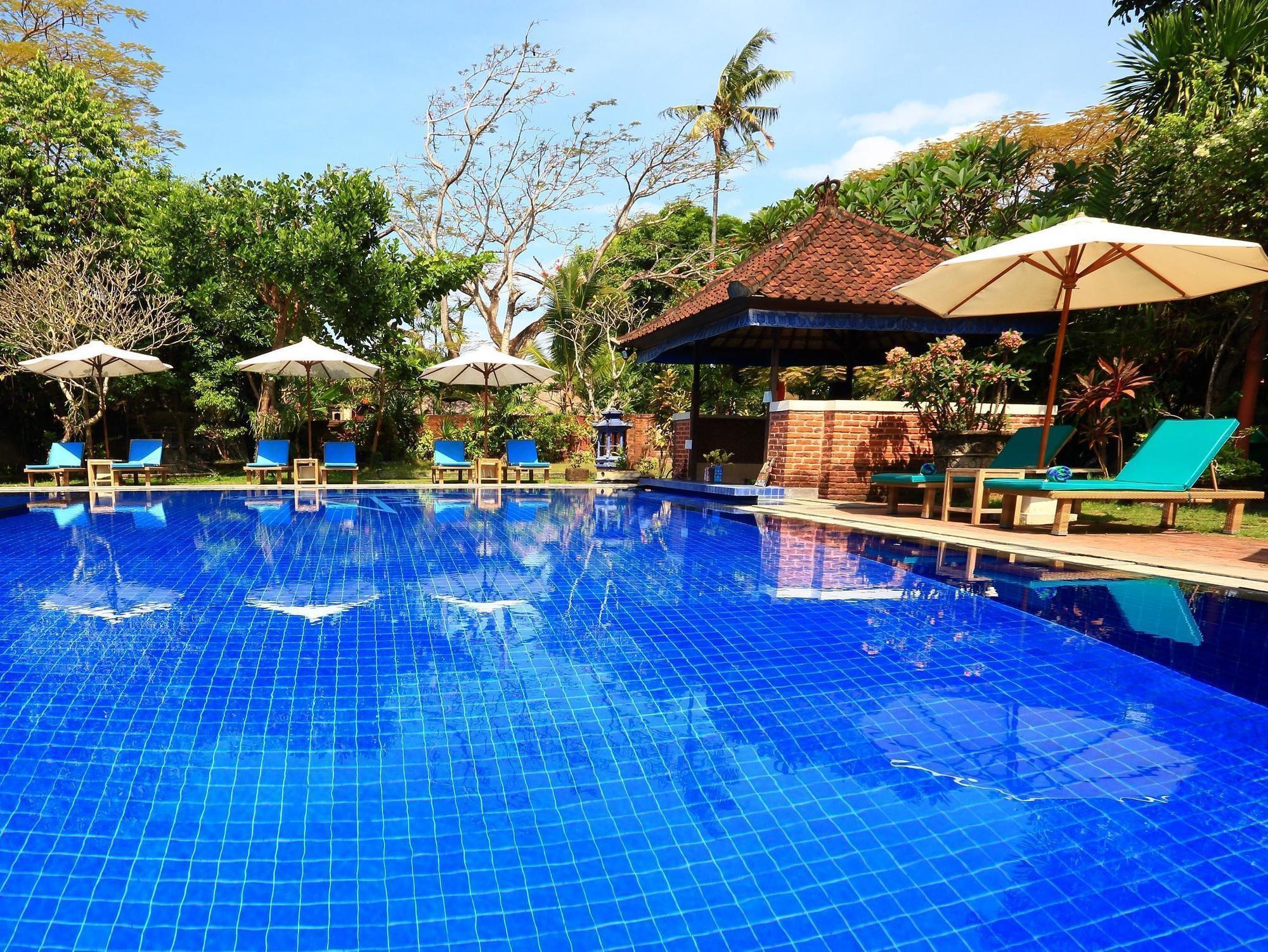 Laghawa Beach Hotel Sanur  Bagian luar foto